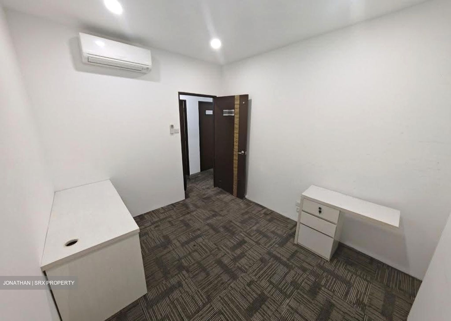 Link@amk (D20), Factory #617495231